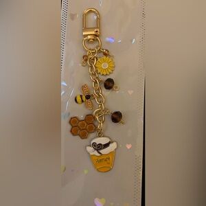 Source Unknown Gold and Yellow Charm Bracelet